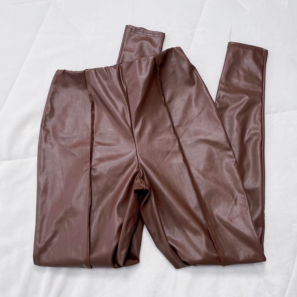 Pretty little thing🦋 brown leather pants